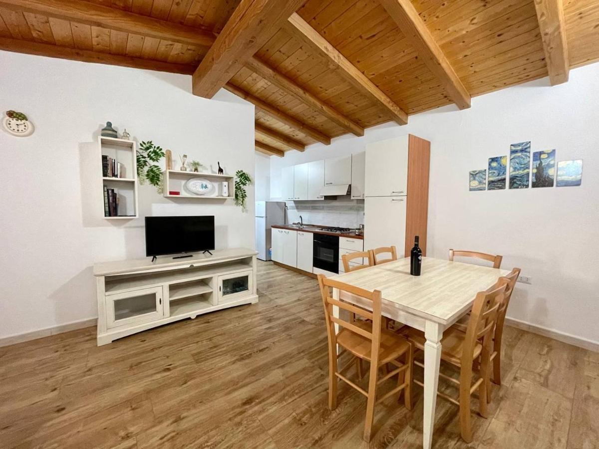 Casa Vacanze Sisuledda 오로세 외부 사진