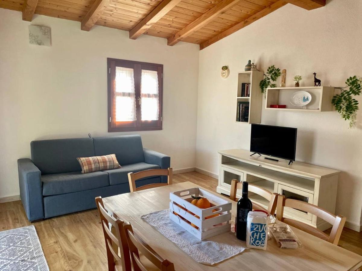 Casa Vacanze Sisuledda 오로세 외부 사진